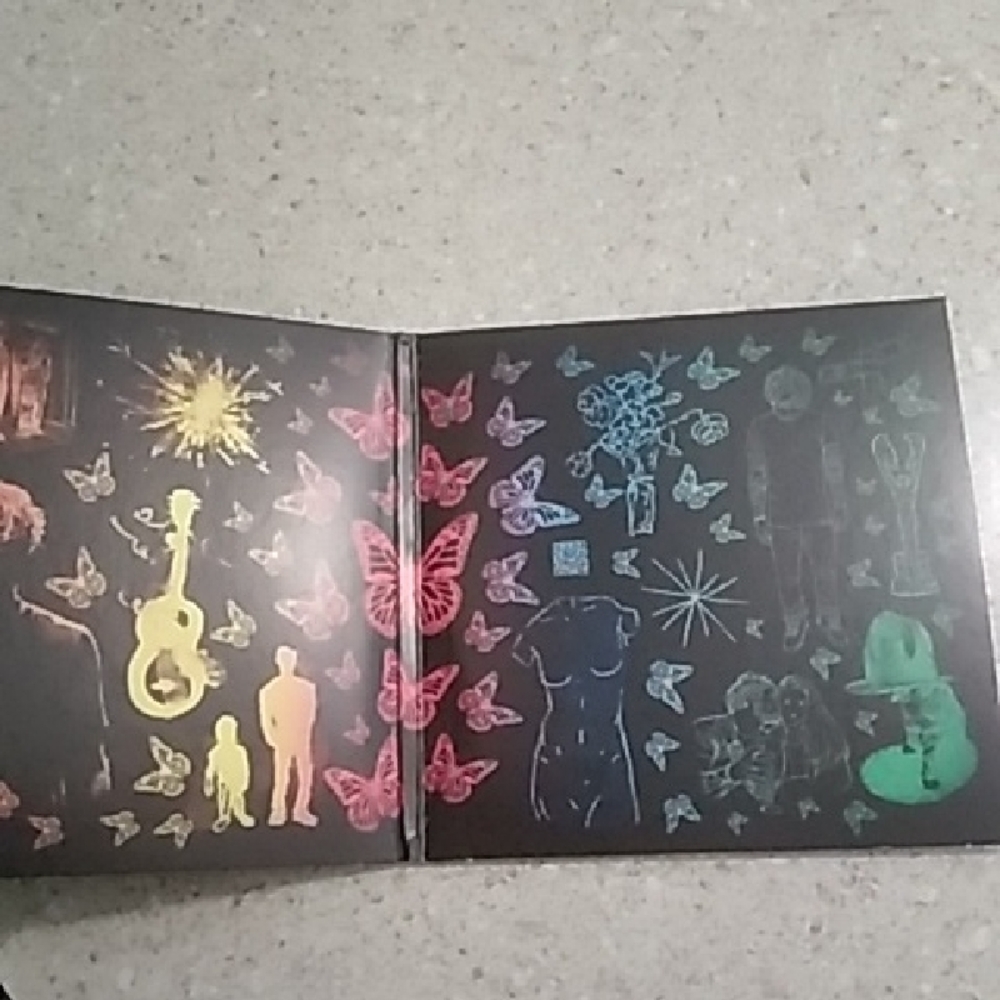 Ed Sheeran Tour Collection Album CD - Picture 3 of 3